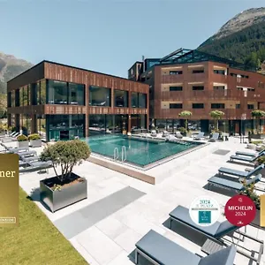 Hotel The Secret, Solden
